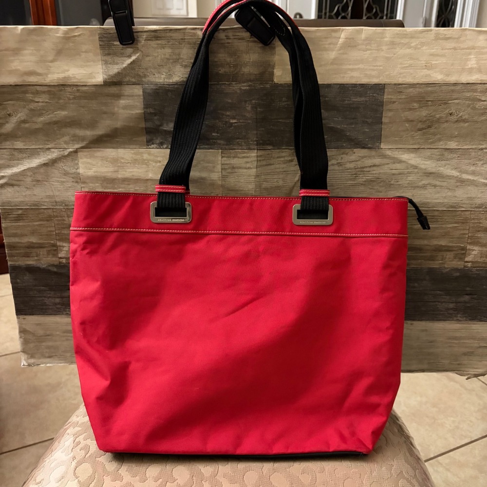 Kenneth Cole Reaction Red Nylon Tote Bag Black Straps Zip Closure Shoulder Bag